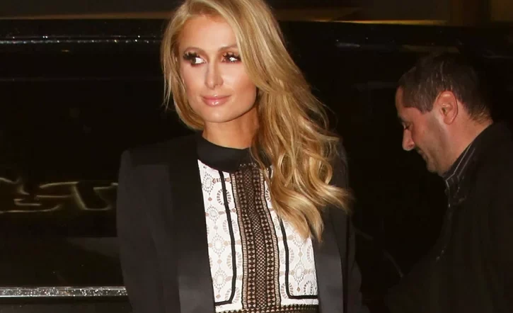 Paris Hilton 25 awesome Photos